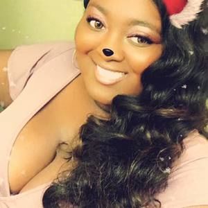 Meet your Posher, Paula